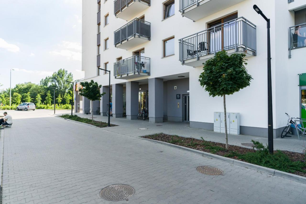 Poznan Serbska 2 Miejsca Parkingowe By Noclegi Renters Luaran gambar